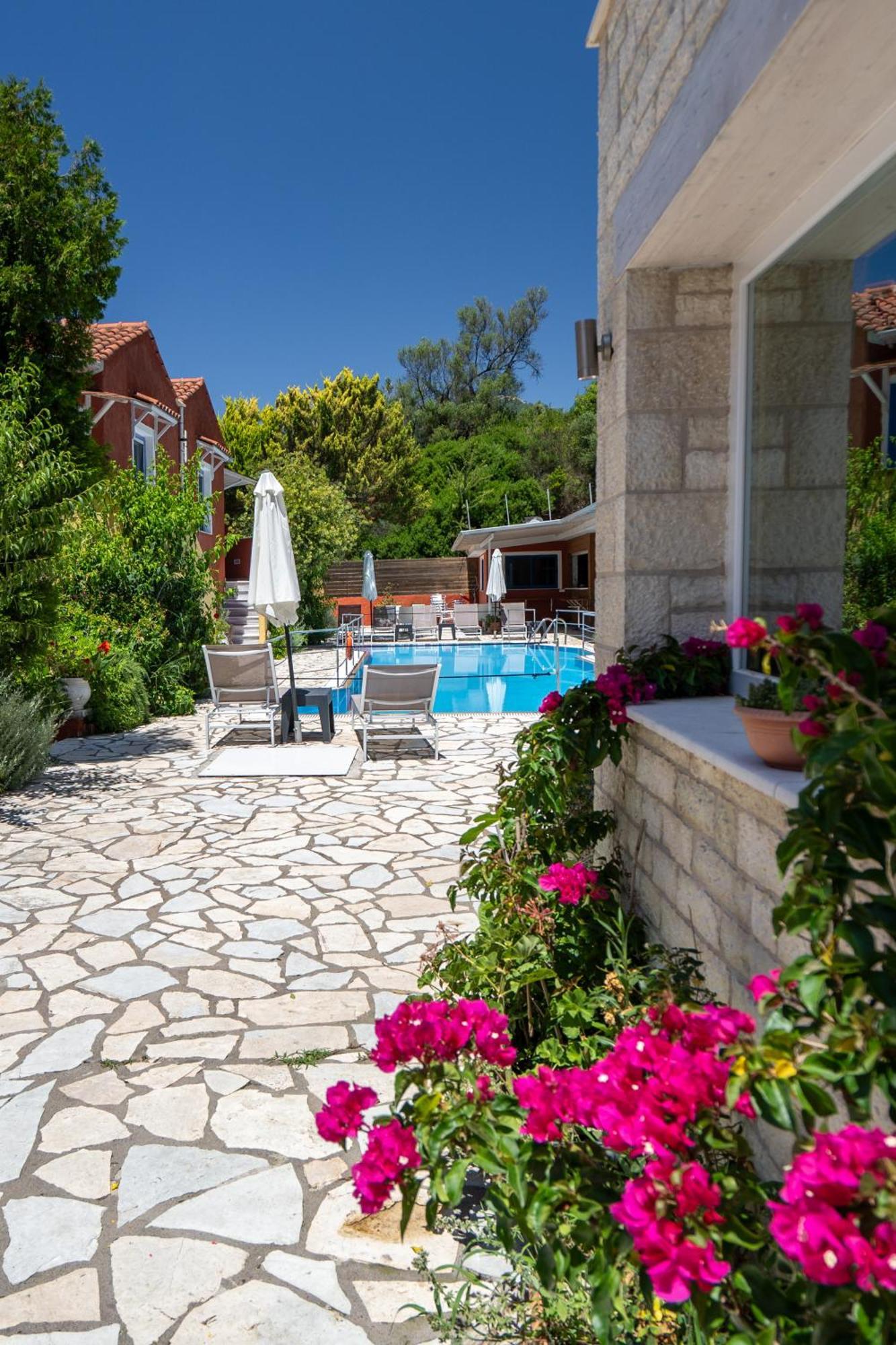 Vliho Bay Boutique Hotel Geni  Exterior photo