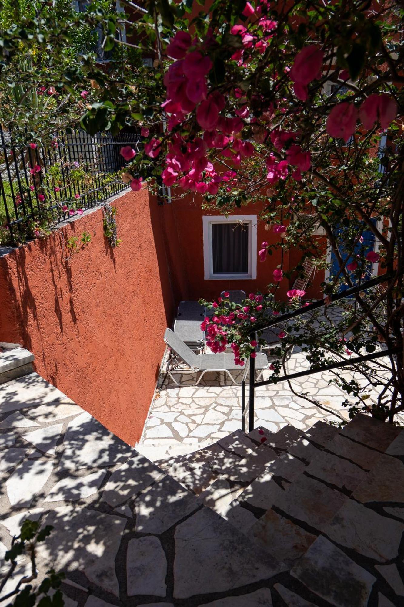 Vliho Bay Boutique Hotel Geni  Exterior photo